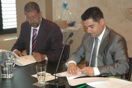 Vila Real de Santo António assina acordo de cooperação com o Municícpio do Sal